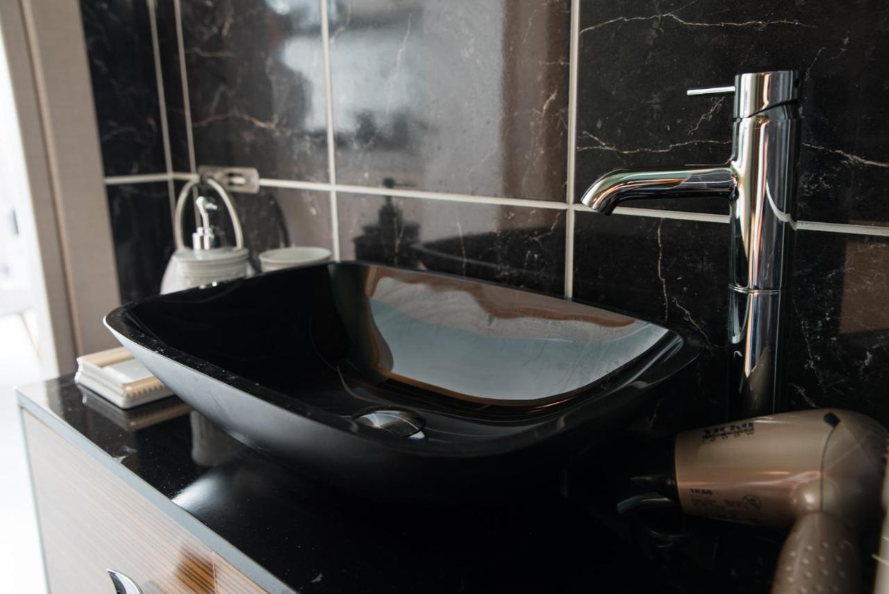 Luxurius Casa Holidays Неа-Муданья Экстерьер фото